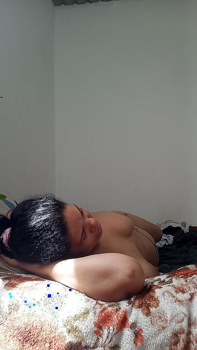 Fofa esposa chupando deliciosa garganta profunda