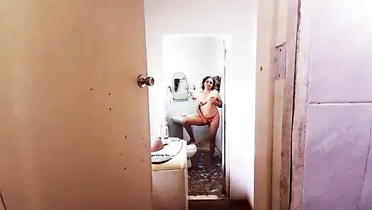 Daugher in Law's father crush on the lonely night