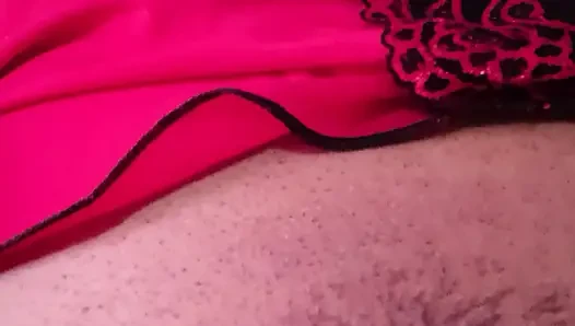 Mädchen masturbiert vor der webcam.