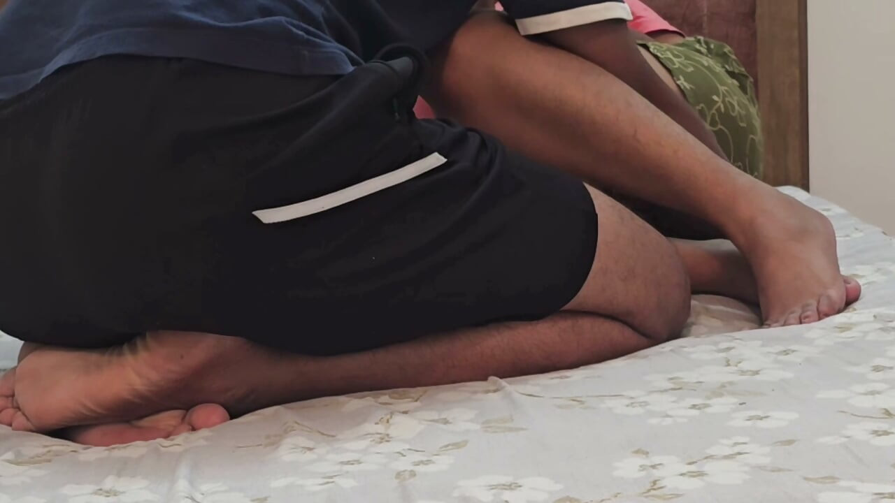 Dost ki behen cheda game khelte wakt😅