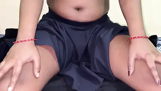 Mädchen fingert muschi, masturbation zu hause