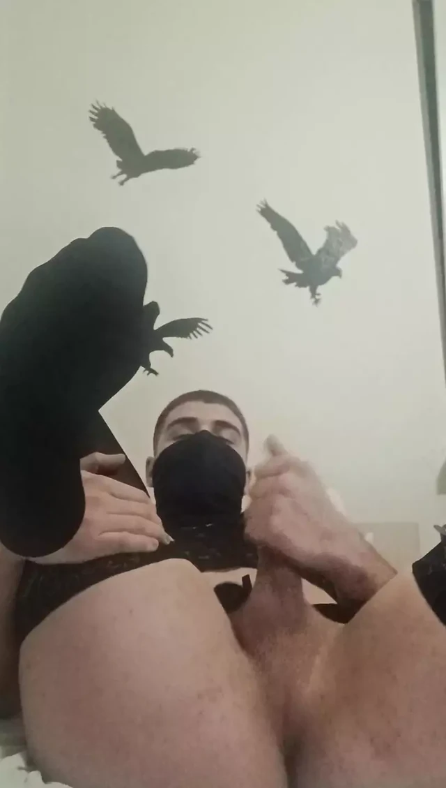 Just having a little fun with my small dicklet.
