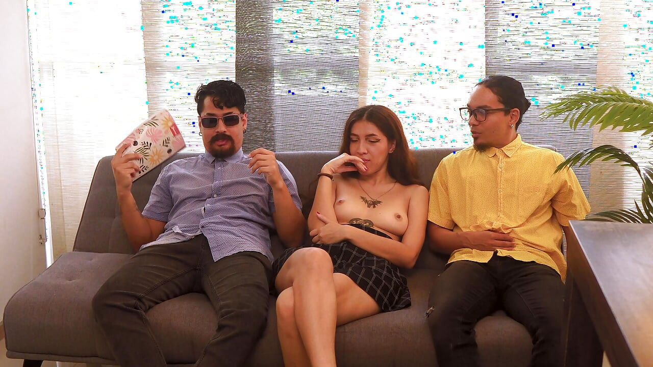 Córka religijnego sąsiada to dziwka, pieprzy nas oboje