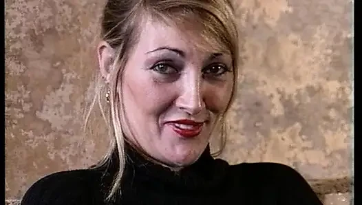 Wanita cantik jerman lagi asik muasin dirinya sendirian