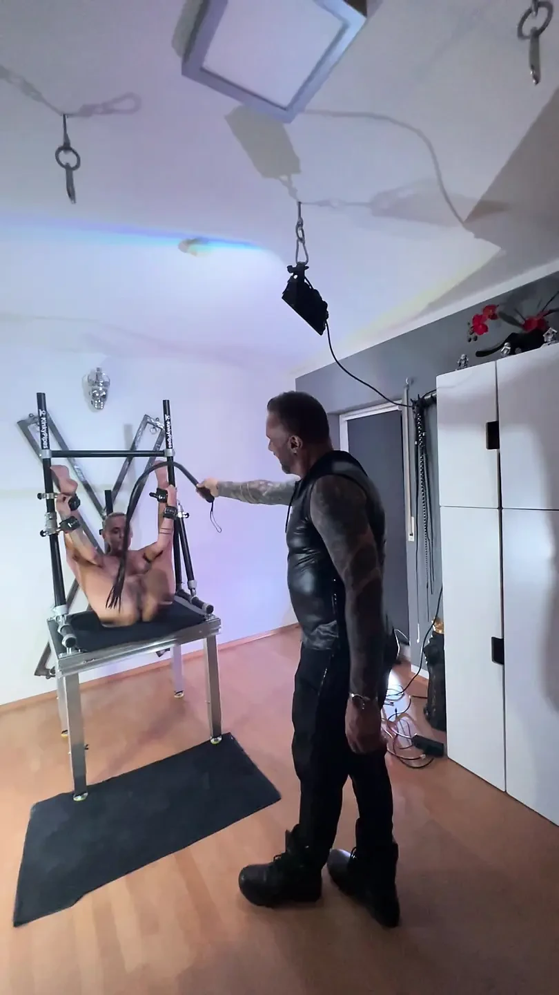 BDSM Fixed: Heavy Nipple Clamps + Vaginal Clamps & Brutal Spanking