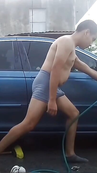 Jesus in excited boxer