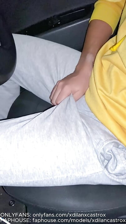CRUISING GAY BITCH SUCKS IT AND LETS ME CUM IN HER MOUTH IN EXCHANGE FOR TAKING IT HOME