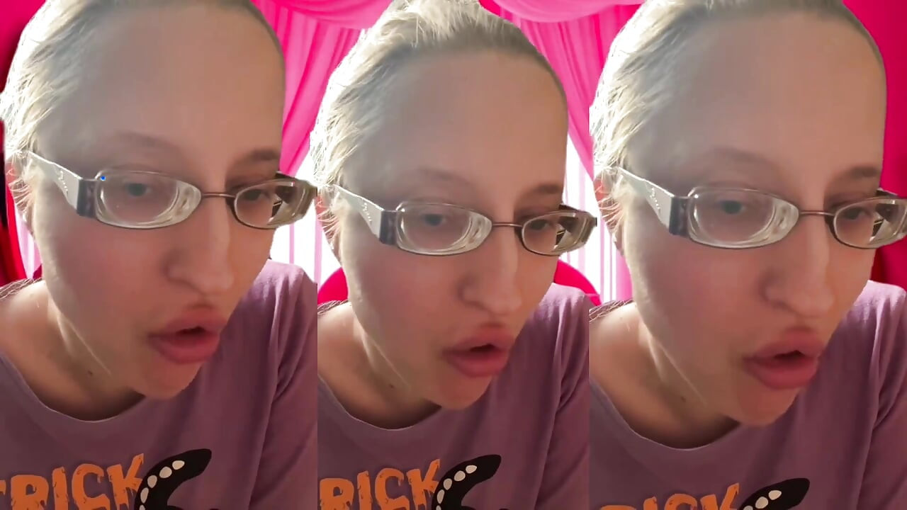 Asmr Bursting Bubblegum Bubbles