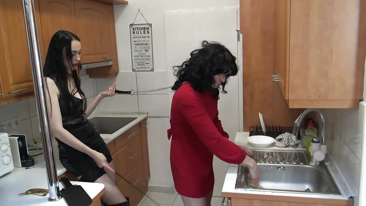 Giant Gothic Mistress Trains Her Little Transvestite to Clean!