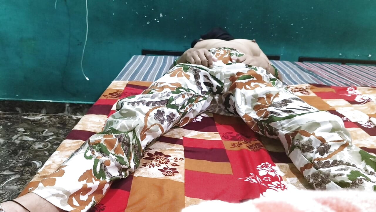 Indian Desi Village Beutiful Girl Tight Pussy Sex Video sopia darling
