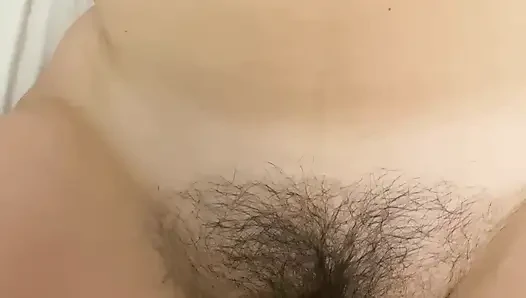 Cums on my face accidentally