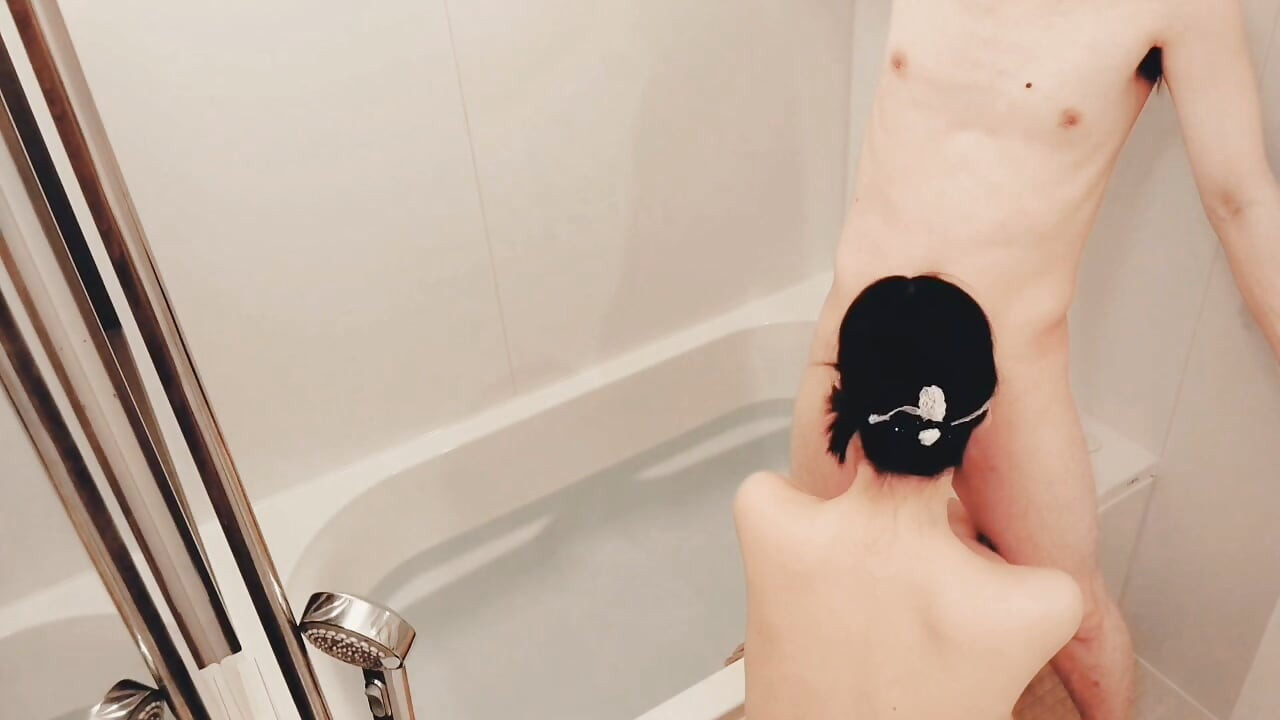 Bathing together with a cute, busty young wife. When she starts to feel pleasure from caressing me, I get to ejaculate from a. Home made amateur Private Shoot