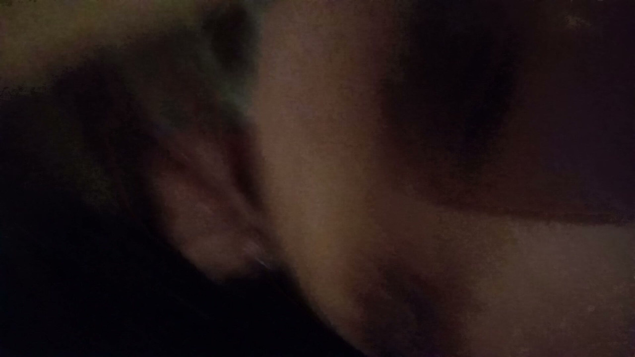 Adoro mulheres com peitos enormes como disting.si Estou à procura de uma mulher para uma relação séria que fique excitada comigo ao meu lado