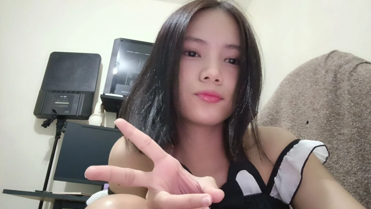 My Stepsister Wants My CUM – DEEPTHROAT CHALLENGE