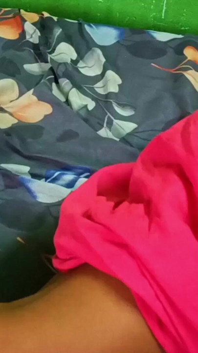 阿姆紅色胸罩巨乳 |片段 1