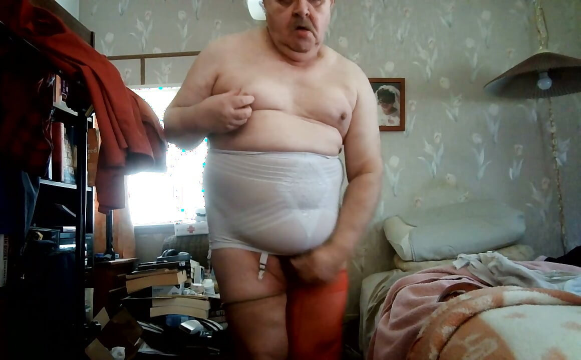THE COCKSUCKER - horny homosexual cumm pig