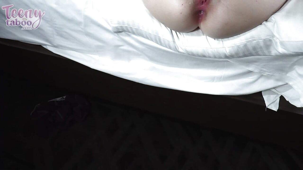 保姆克莱尔被操菊花