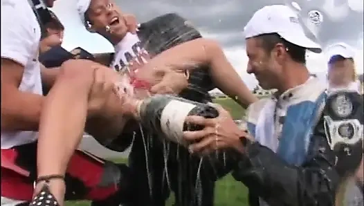 Ngentot anal besar kontol besar pantat besar