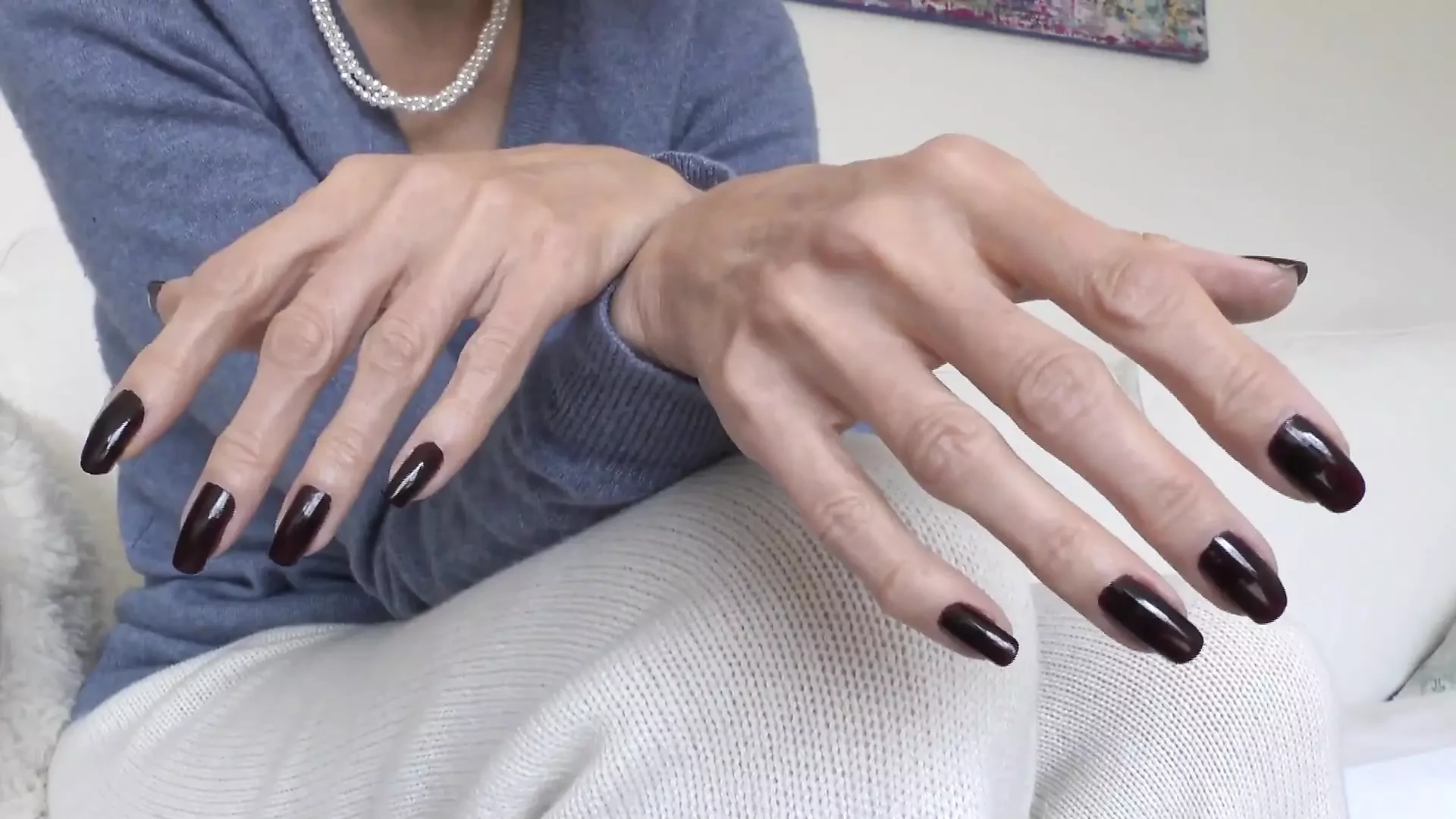 Elegantes unhas escuras, fetiche por mãos, joi lady victoria valente