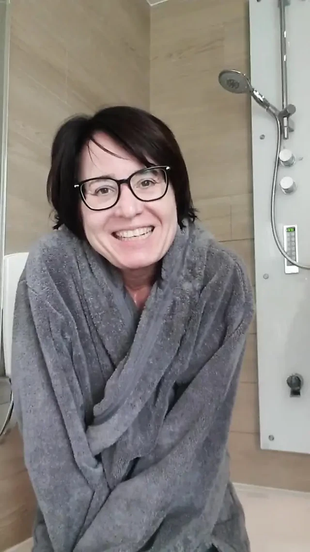 Milf taking shower wirh orgasm