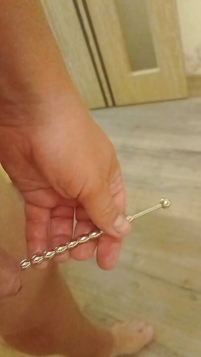 מתן שתן דרך תקע 8 מ"מ