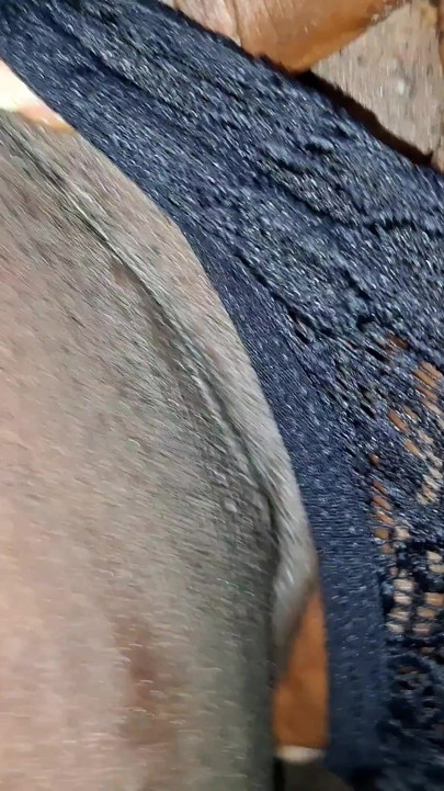 She Appreciates and Lifts the Biggest Dick in Town Until She Reaches Orgasm