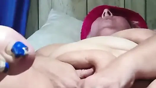 Она не может получить достаточно того большого черного члена, грубо трахает ее