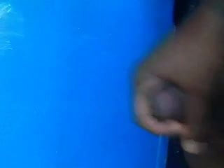 Великий чорний член потерся