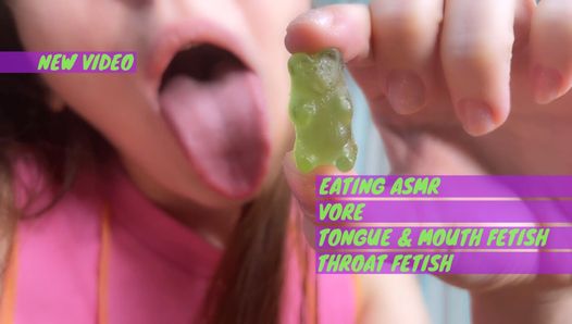 Des ours en gummy mangent et mâchent de l’ASMR