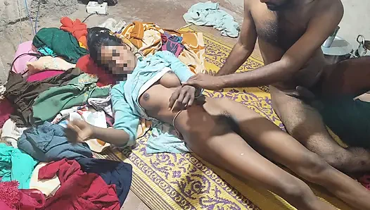 Desi village girl fucked by city boy takes advantage of summer weather in room