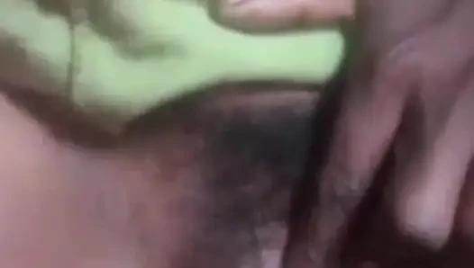 Kalpana bhabhi ne chut se pani nikal diye
