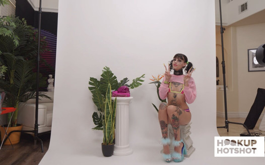 HookUp HotShot-BTS