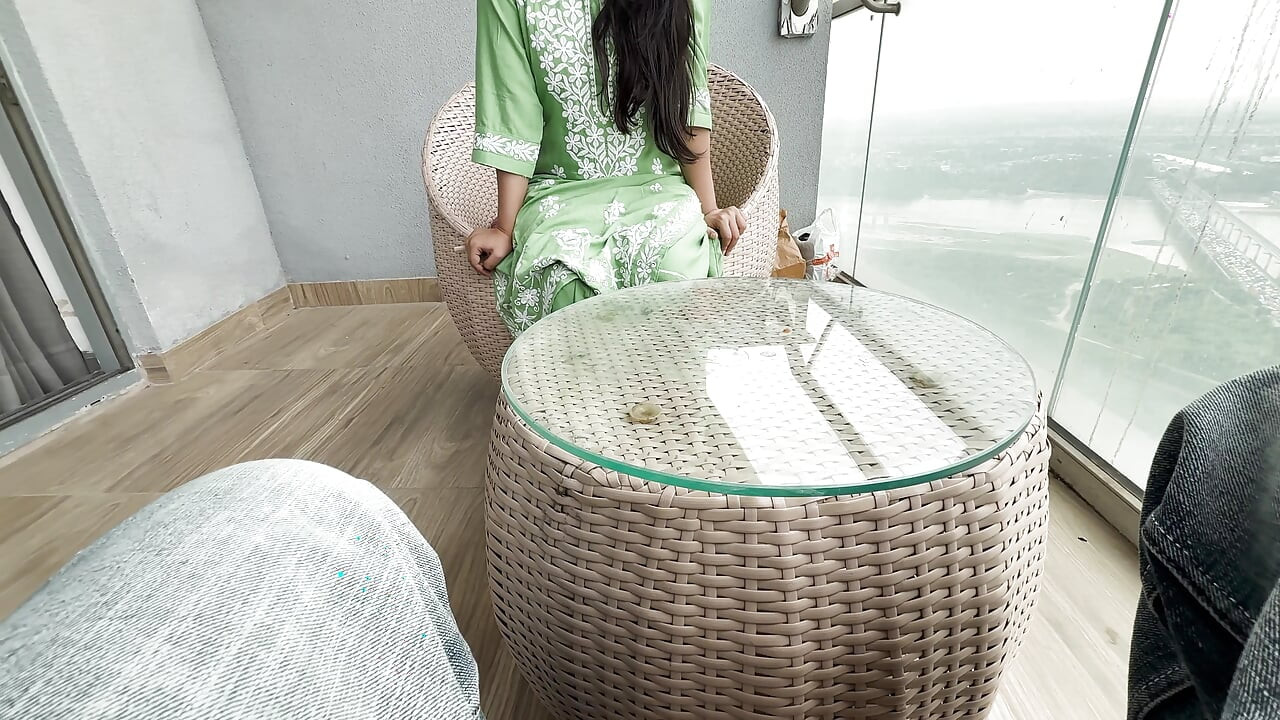 Bhabhi Ne Apni Chut First Time Devar Ko Di Husband Ko Dokha Diya