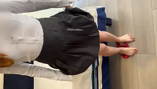 PERULU SAMANTA 18 YAŞıNDAKI MASUM IÇIN KENDINI ORTAYA ÇıKARıYOR