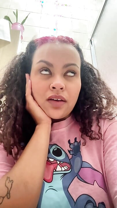 Slatka cura Kompilacija Prdenja Glasni s Šašavim Glupim Licima Reakcije