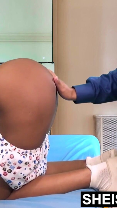 I Invited Over Sheisnovember For Tits Suckling, Pulling Down Her Little Shorts For Reverse Cowgirl and Facial Msnovember | Clip 1
