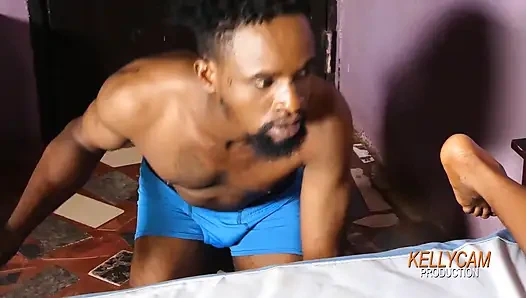 Pantat afrika yang manis muncrat