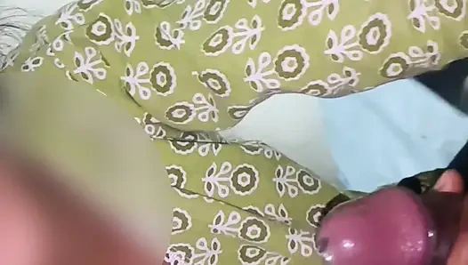 Мой учитель жестко трахнул меня, когда все заняты