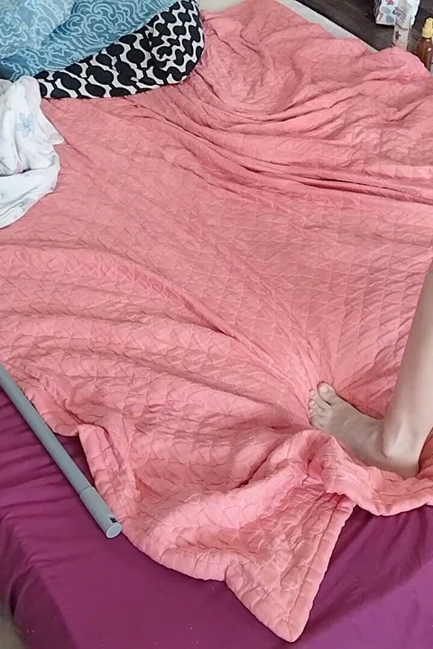 Amateur Couple Crazy Sex in the Bedroom
