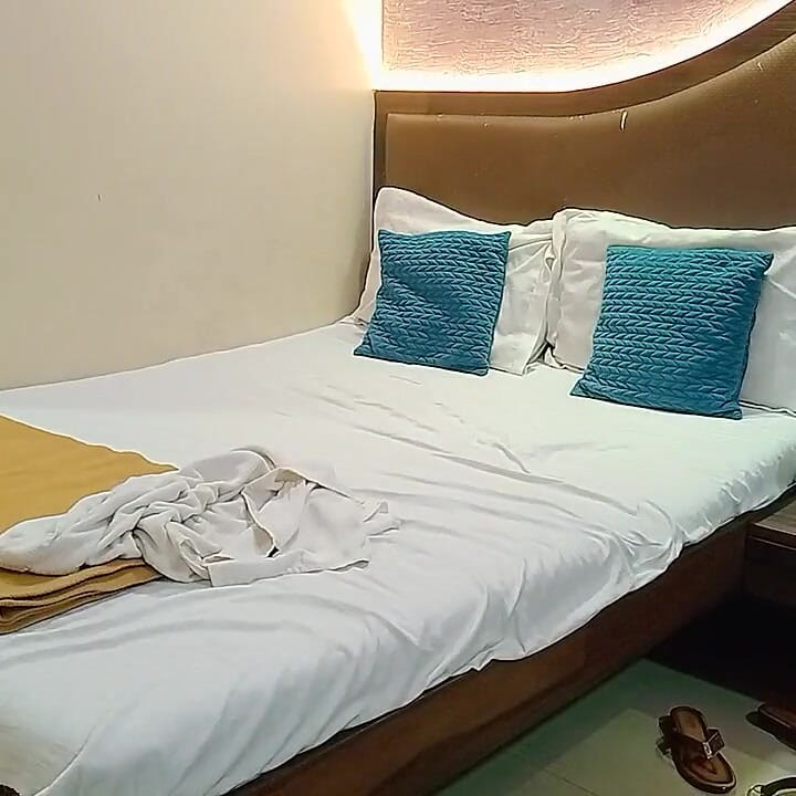 Having Sex After 1 Months Start with Blowjob