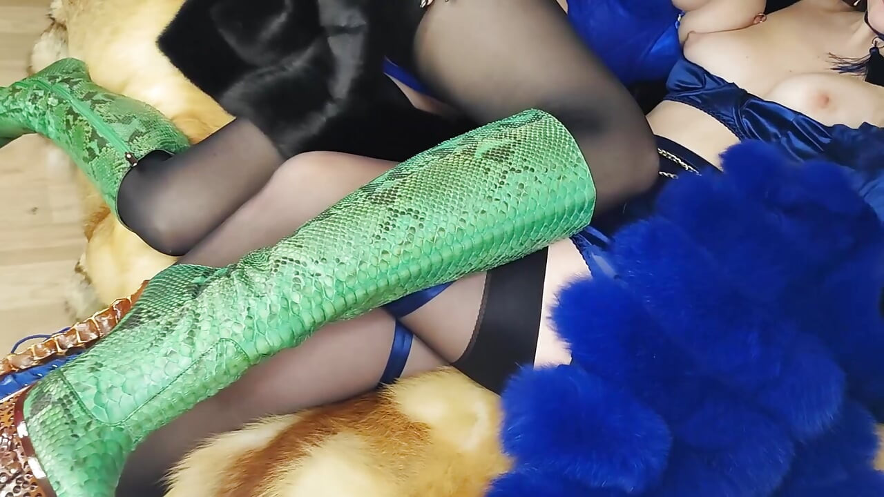 Lesbian Fur Fetish Fucking with Strapons, Tons of Fur, Huge Squirts on Fur Coat
