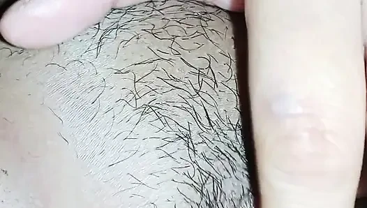 It starts with Shaking the pussy and then on the entot of her lover