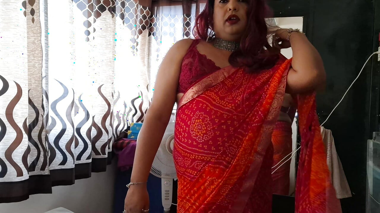 Your Mistress Waiting to Be Served Come Join Me
