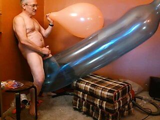 Balloonbanger 72) gigantyczny garb balonu sterowca i sperma i 16-calowy okrągły