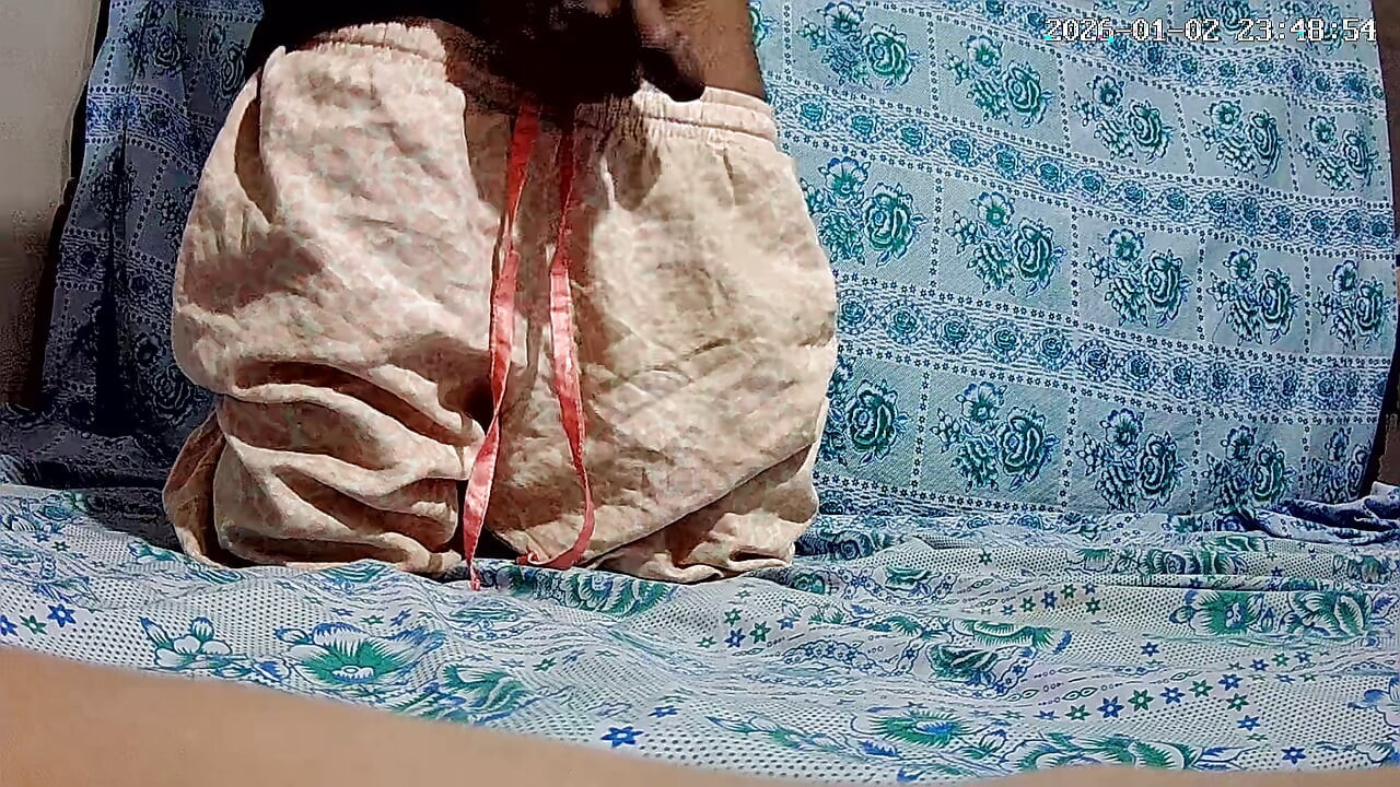 Dasi big duck boy handjob in the jungle 29765