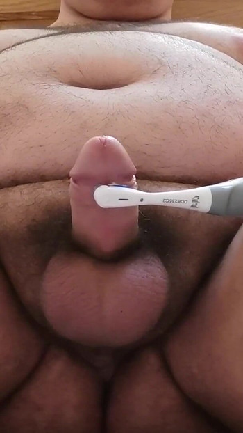 Must-see moment from "chubby guy cums with electric toothbrush"