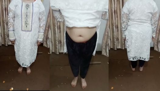Une danseuse pakistanaise montre ses gros seins dans une vidéo virale divulguée