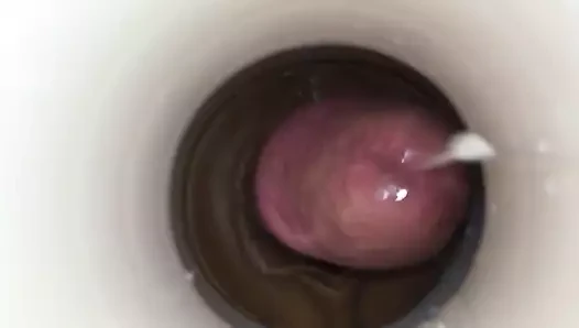 Cumming aşağı tarafından boşalmak kam adam