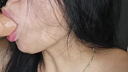 Ada tiga dari kalian, aku sendirian. Blowjob 2 kontol, vagina sialan. Lubang besar. Sejarah.