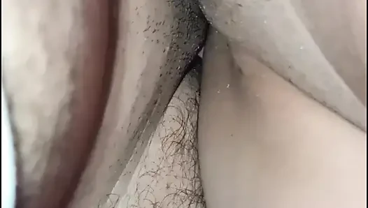 Indian Bhabi Seduces the Delivery Boy - A Hot and Passionate Encounter"
